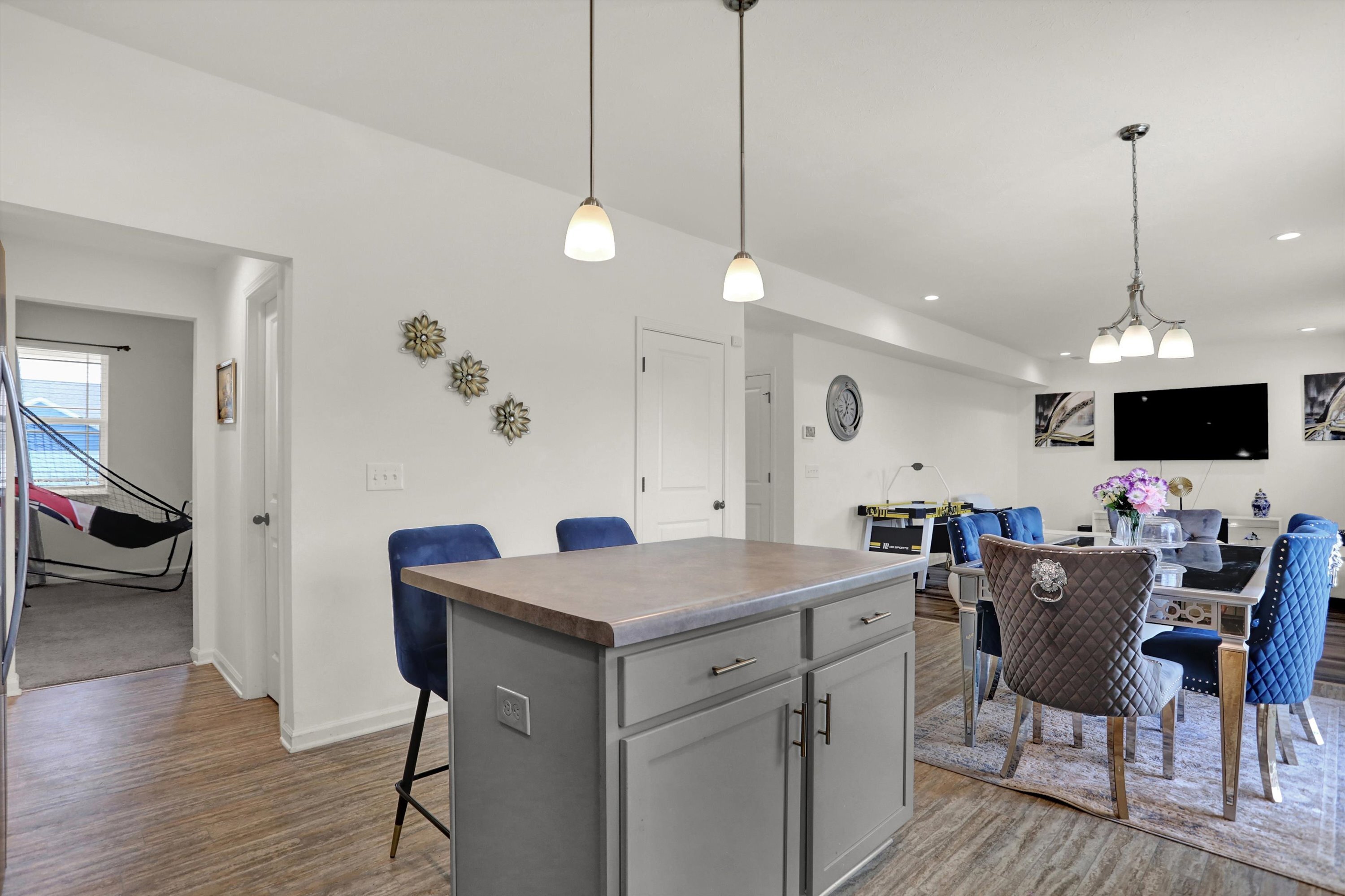 2945 Pointe Bay Road Indianapolis, IN 46229 - Photo 8 of 26