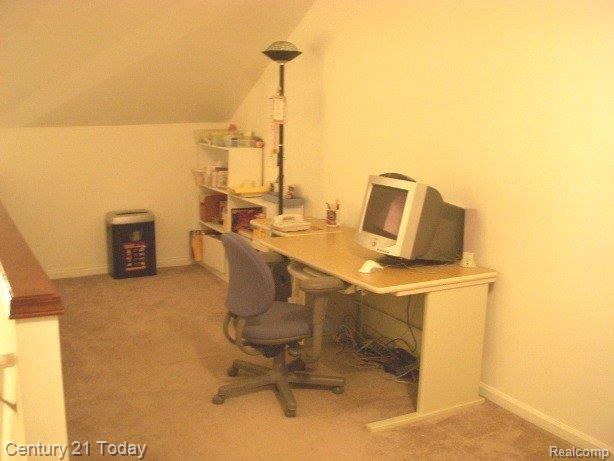 21414 Ruth Street Farmington, MI 48336 - Photo 11 of 21 office