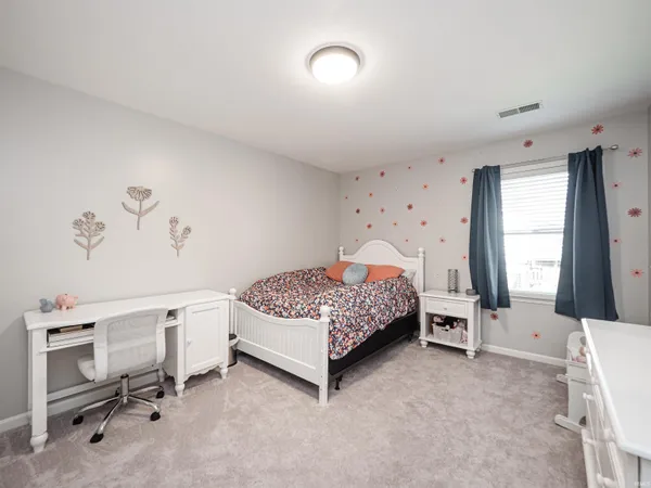 $549,900 | 10200 Byron Court, Newburgh, IN 47630