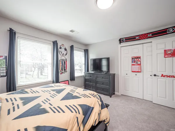 $549,900 | 10200 Byron Court, Newburgh, IN 47630