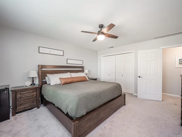 $539,900 | 10200 Byron Court, Newburgh, IN 47630