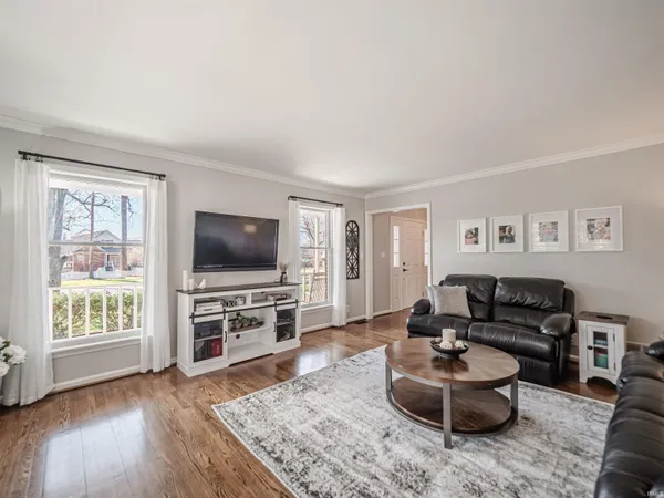 $549,900 | 10200 Byron Court, Newburgh, IN 47630