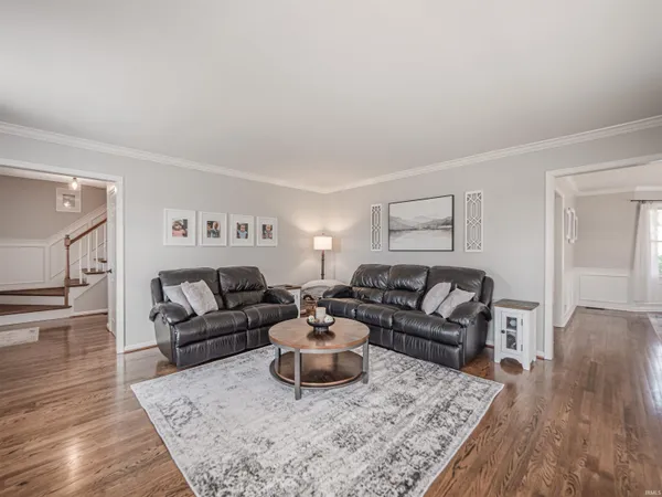 $539,900 | 10200 Byron Court, Newburgh, IN 47630