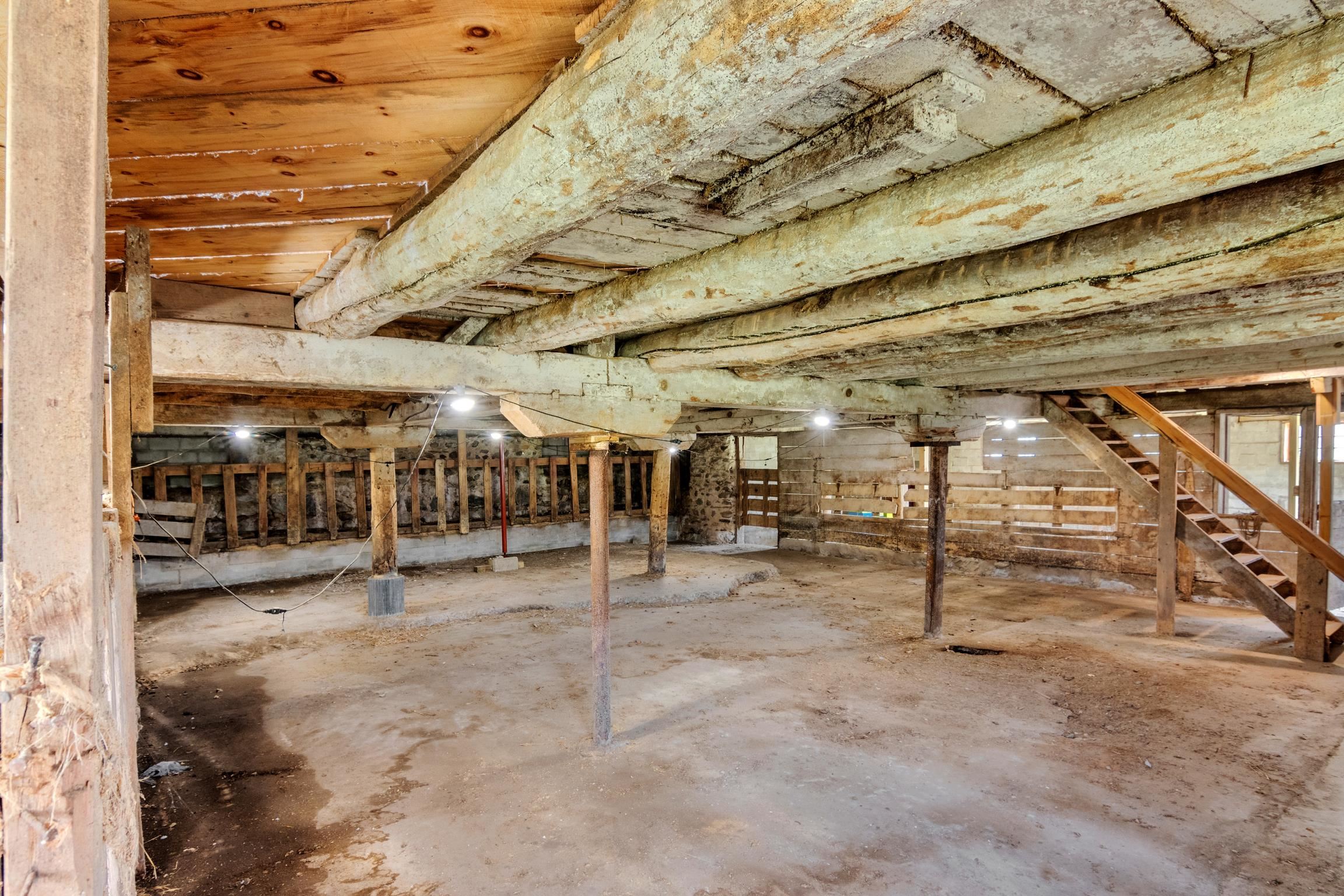 2500 North Mork Road Suttons Bay, MI 49682 - Photo 49 of 73