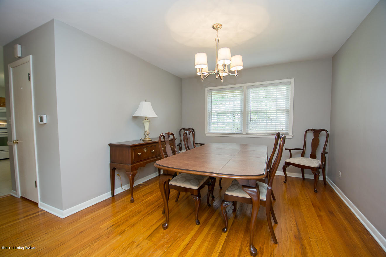 3247 Beals Branch Road Louisville, KY 40206 - Photo 10 of 48 Formal Dining Room