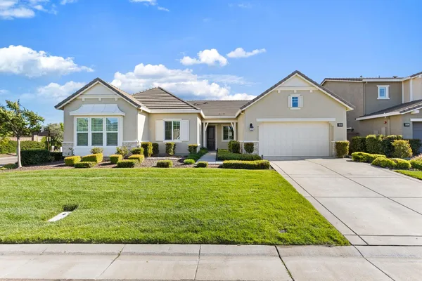 $999,000 | 4333 Secretariat Way, Roseville, CA 95747