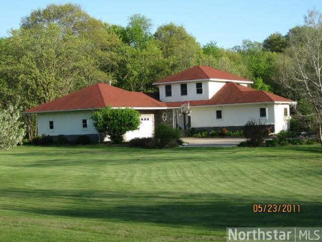643 Hillary Farm Road Hudson, WI 54016 - Photo 1 of 3 Gallery Image 1