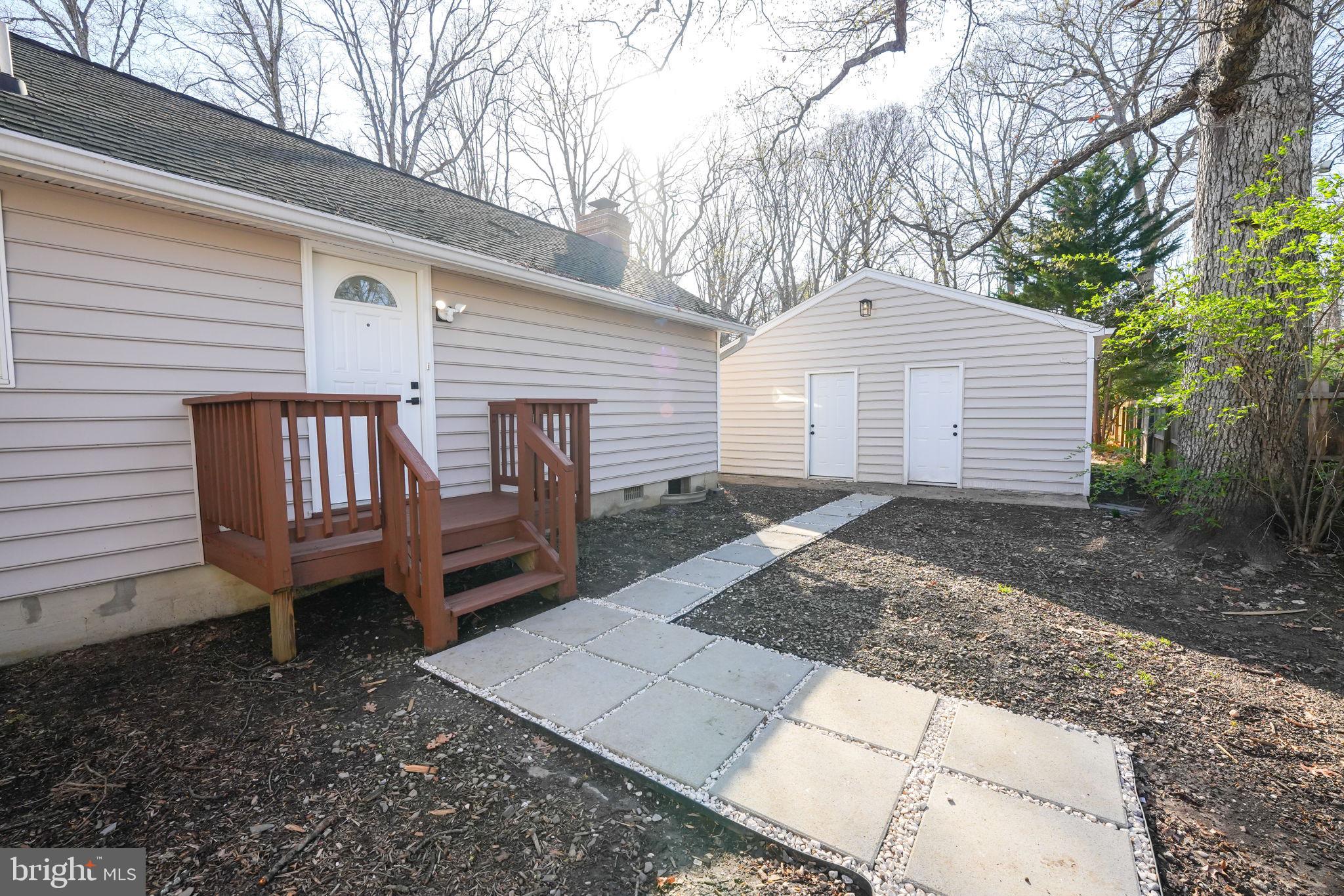 3620 Hill Street Fairfax, VA 22030 - Photo 62 of 71 a front view of a house with a yard
