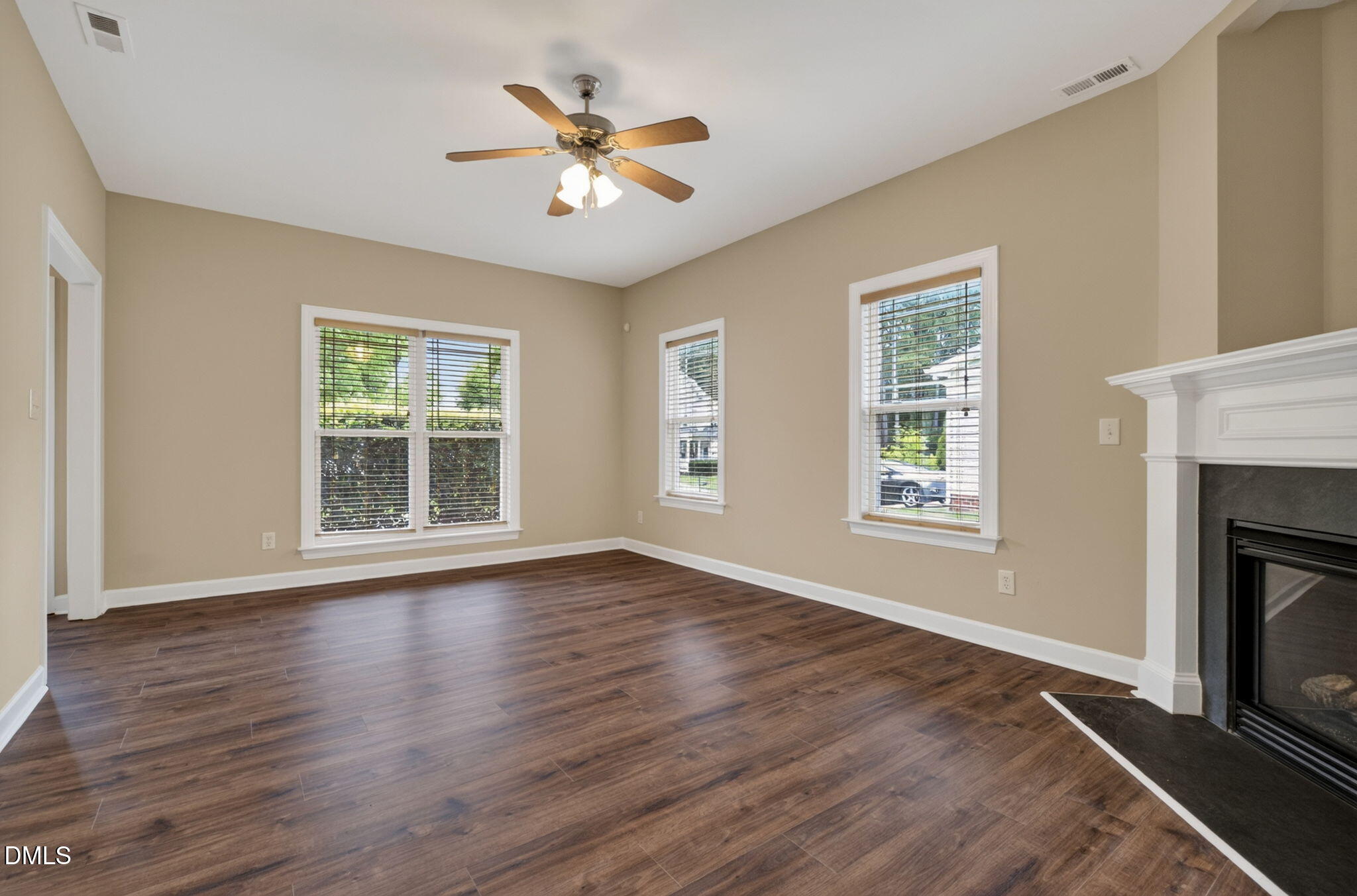 4621 Landover Dale Drive Raleigh, NC 27616 - Photo 10 of 36 13-web-or-mls-4621 Landover Dale Dr - 13