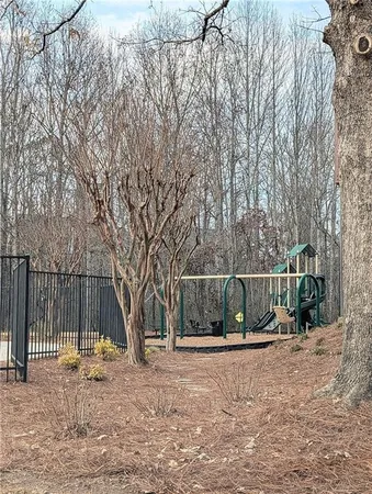 $2,280 | 1041 Annazanes Court, Alpharetta, GA 30004