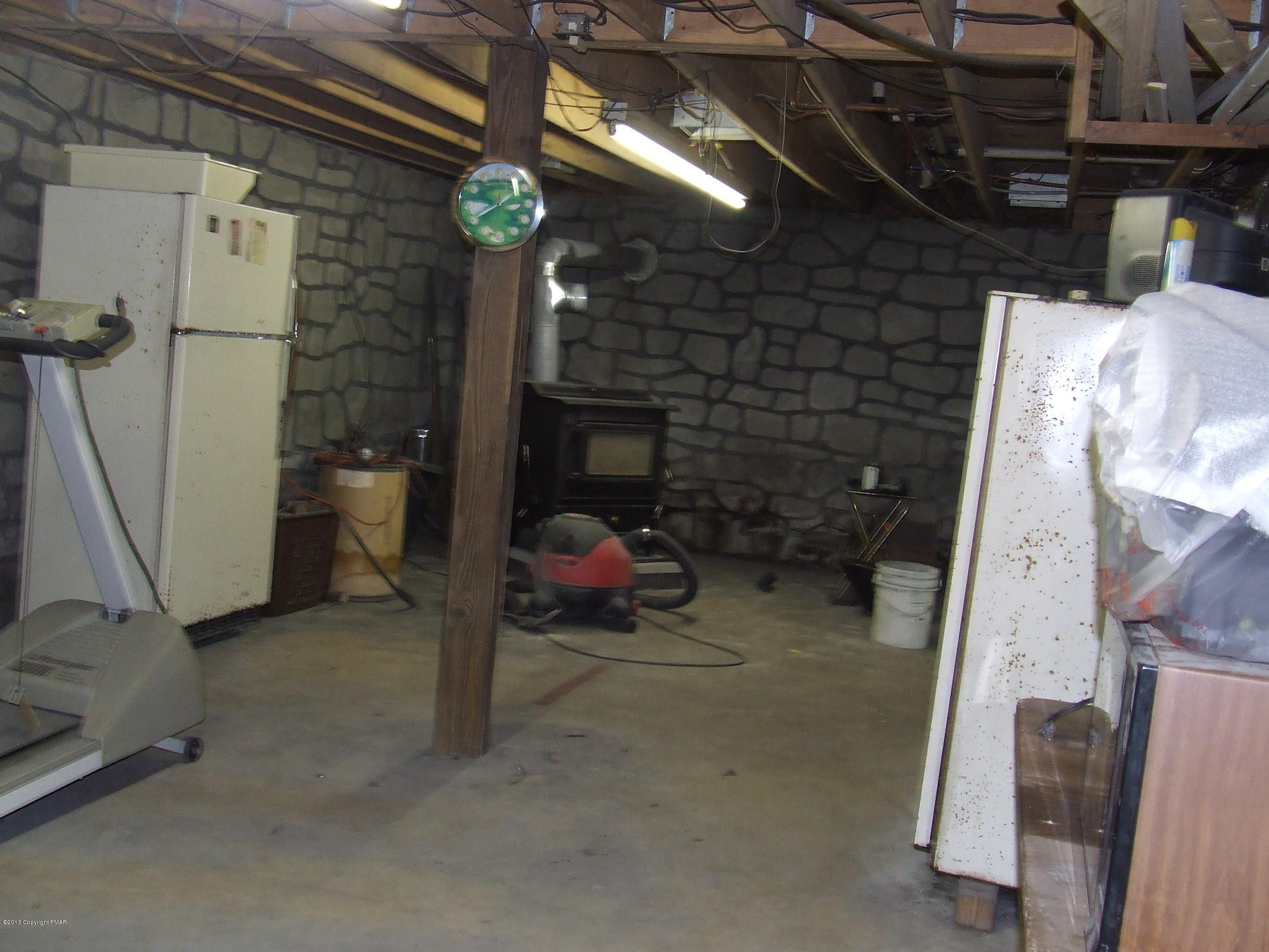 6023 Running Valley Road Stroudsburg, PA 18360 - Photo 32 of 39 a view of under construction area