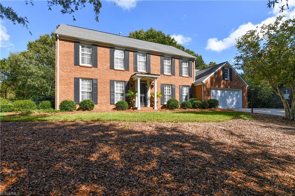 1602 Heathcliff Road High Point, NC 27262 - Photo 2 of 39 Gallery Image 2