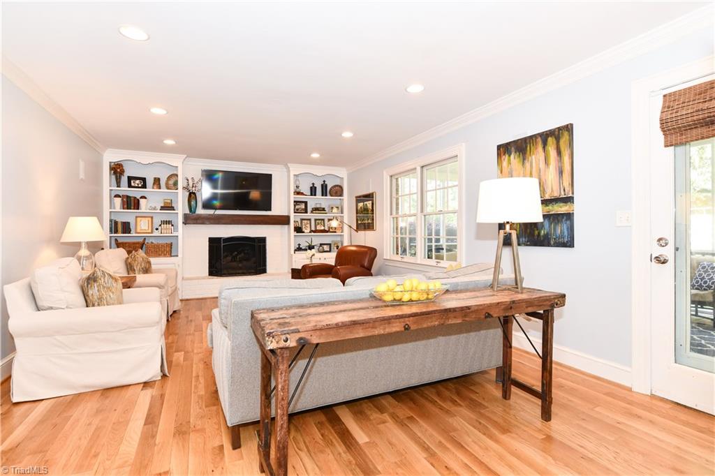 1602 Heathcliff Road High Point, NC 27262 - Photo 18 of 39 Gallery Image 18