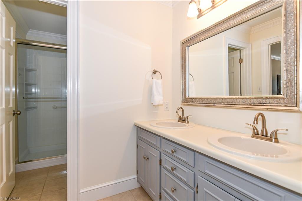 1602 Heathcliff Road High Point, NC 27262 - Photo 30 of 39 Gallery Image 30