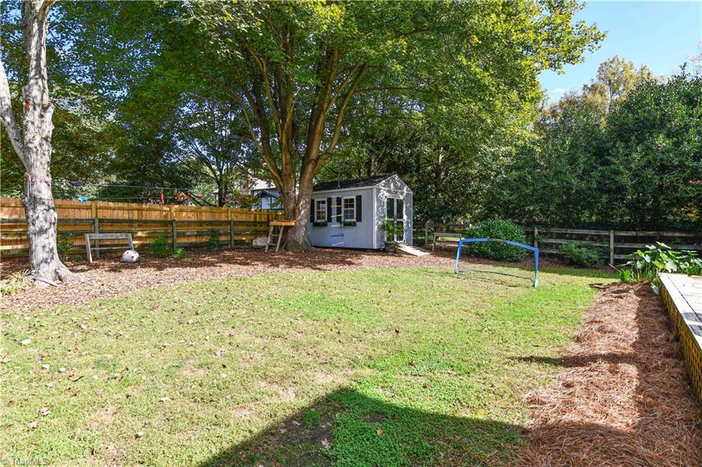 1602 Heathcliff Road High Point, NC 27262 - Photo 34 of 39 Gallery Image 34