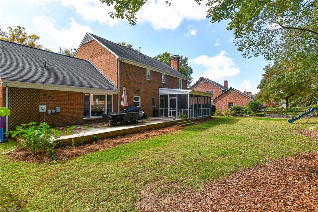 1602 Heathcliff Road High Point, NC 27262 - Photo 36 of 39 Gallery Image 36