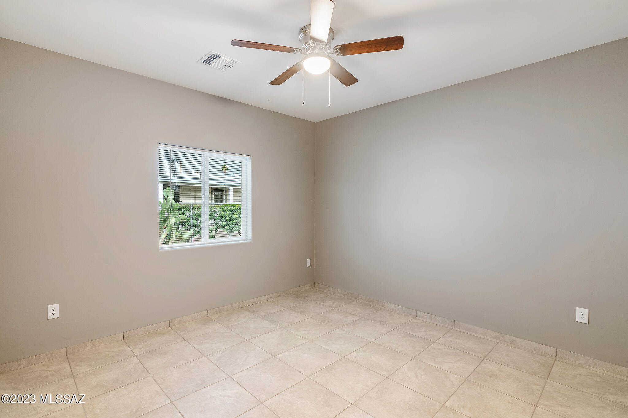 1343 East Ginter Road Tucson, AZ 85706 - Photo 10 of 25