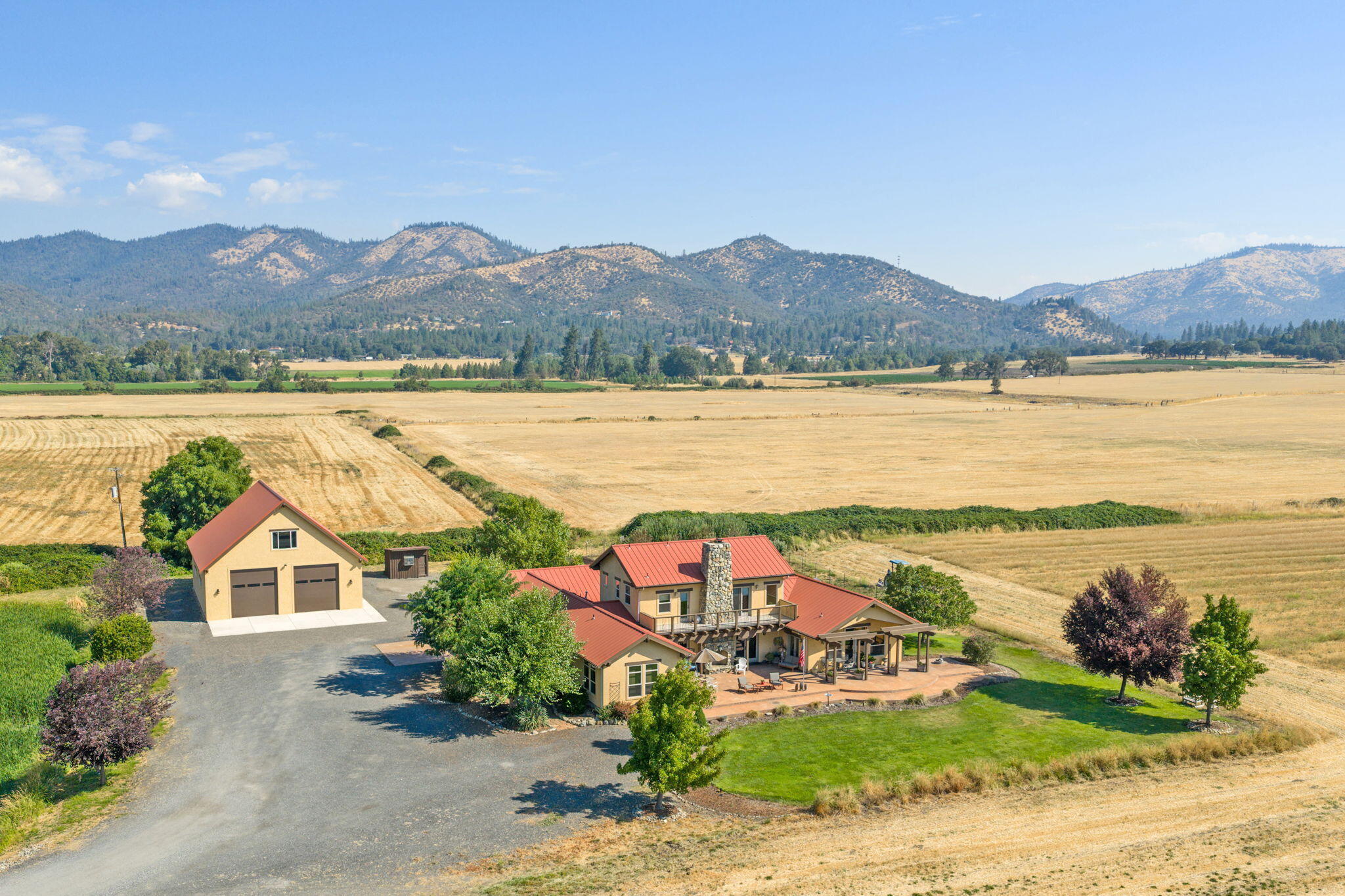 1176 Hamilton Road Jacksonville, OR 97530 - Photo 1 of 125 1