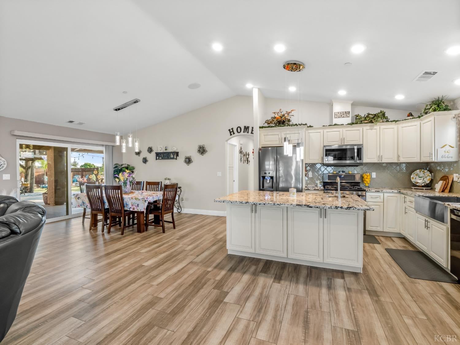 17324 Bonita Road Madera, CA 93636 - Photo 18 of 78 Gallery Image 18