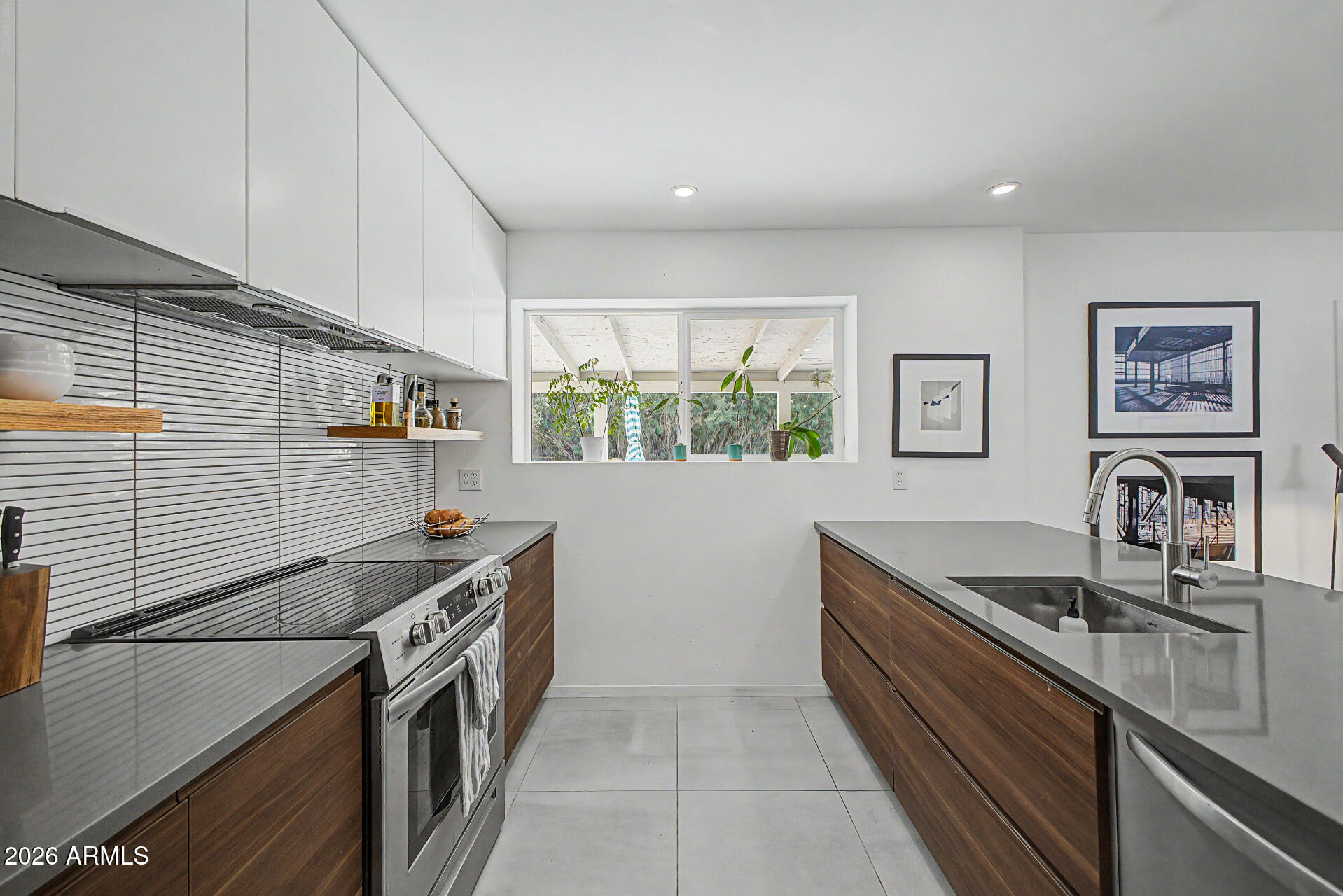 2839 East Shangri-La Road Phoenix, AZ 85028 - Photo 11 of 25 14-Shangri La