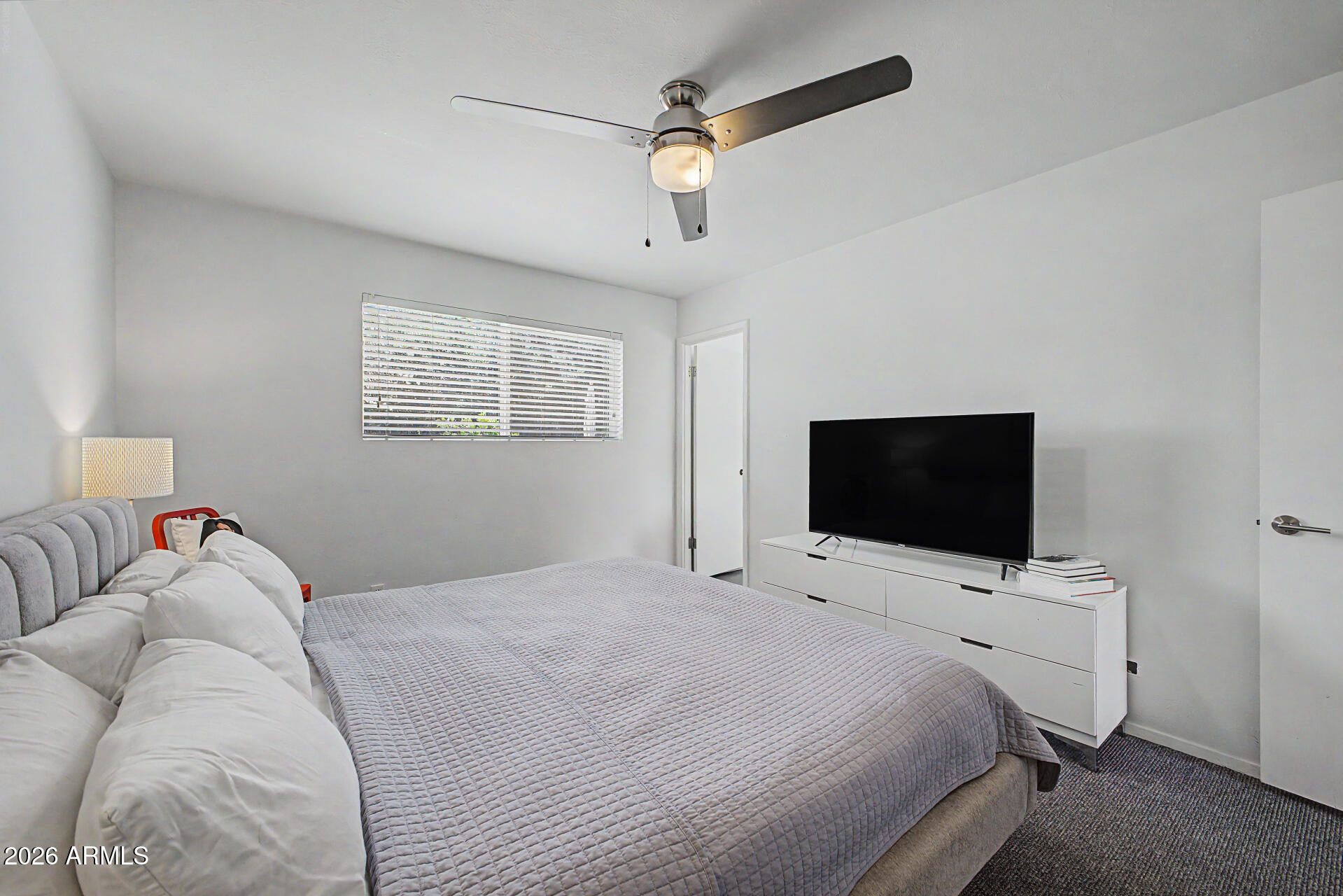 2839 East Shangri-La Road Phoenix, AZ 85028 - Photo 13 of 25 16-Shangri La