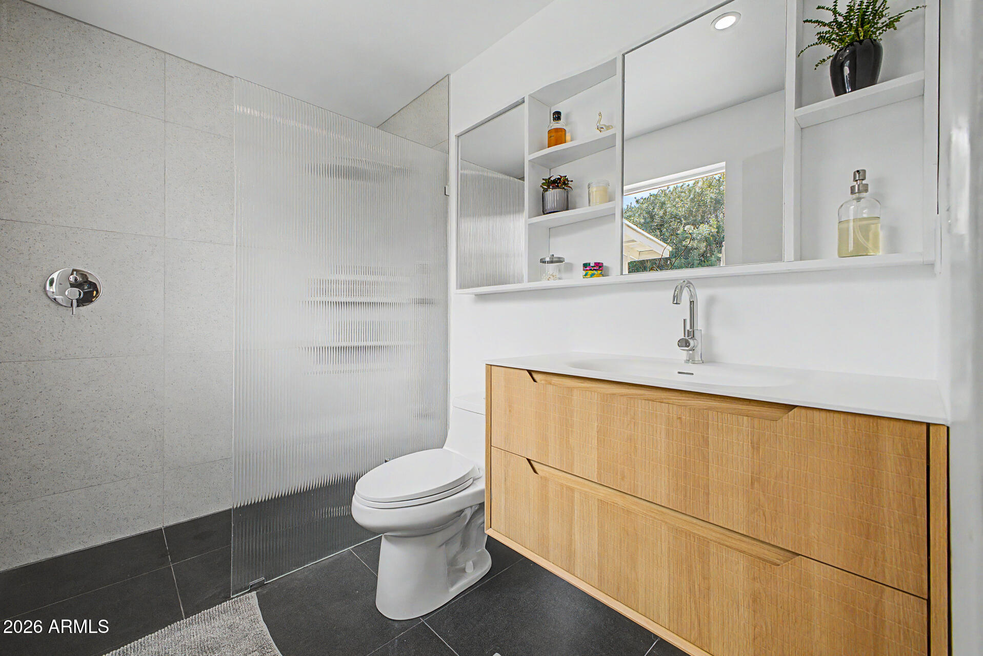 2839 East Shangri-La Road Phoenix, AZ 85028 - Photo 15 of 25 19-Shangri La