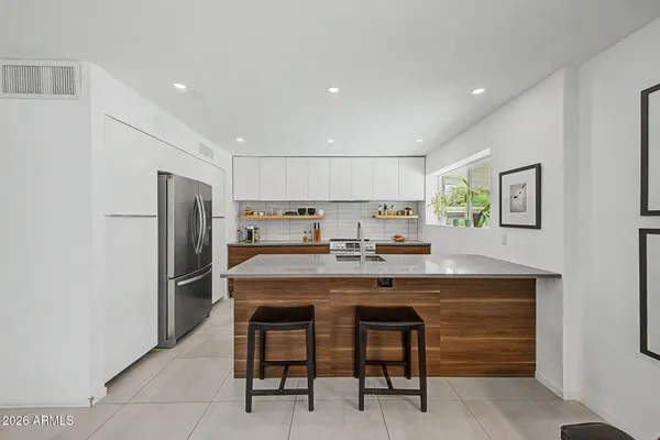 $596,000 | 2839 East Shangri-La Road, Phoenix, AZ 85028