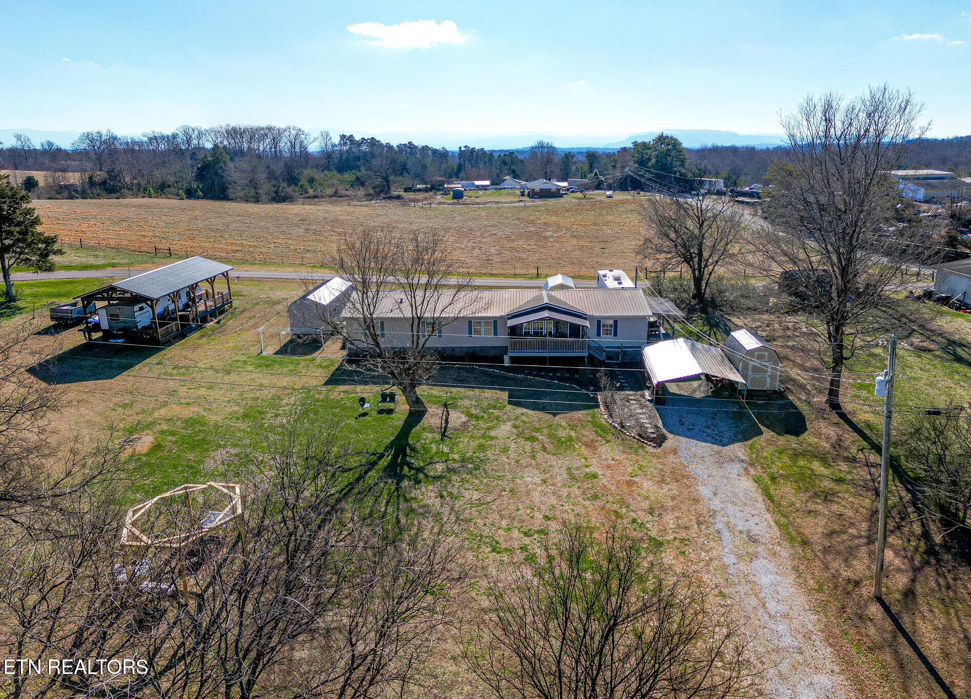 822 Regan Road New Market, TN 37820 - Photo 55 of 60 Gallery Image 55
