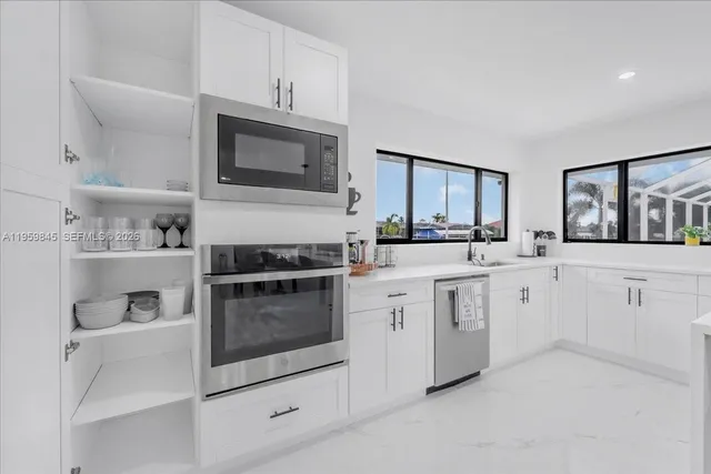 $1,030,995 | 3728 Southeast 18th Avenue, Cape Coral, FL 33904