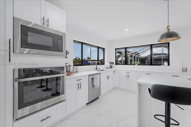 $1,030,995 | 3728 Southeast 18th Avenue, Cape Coral, FL 33904