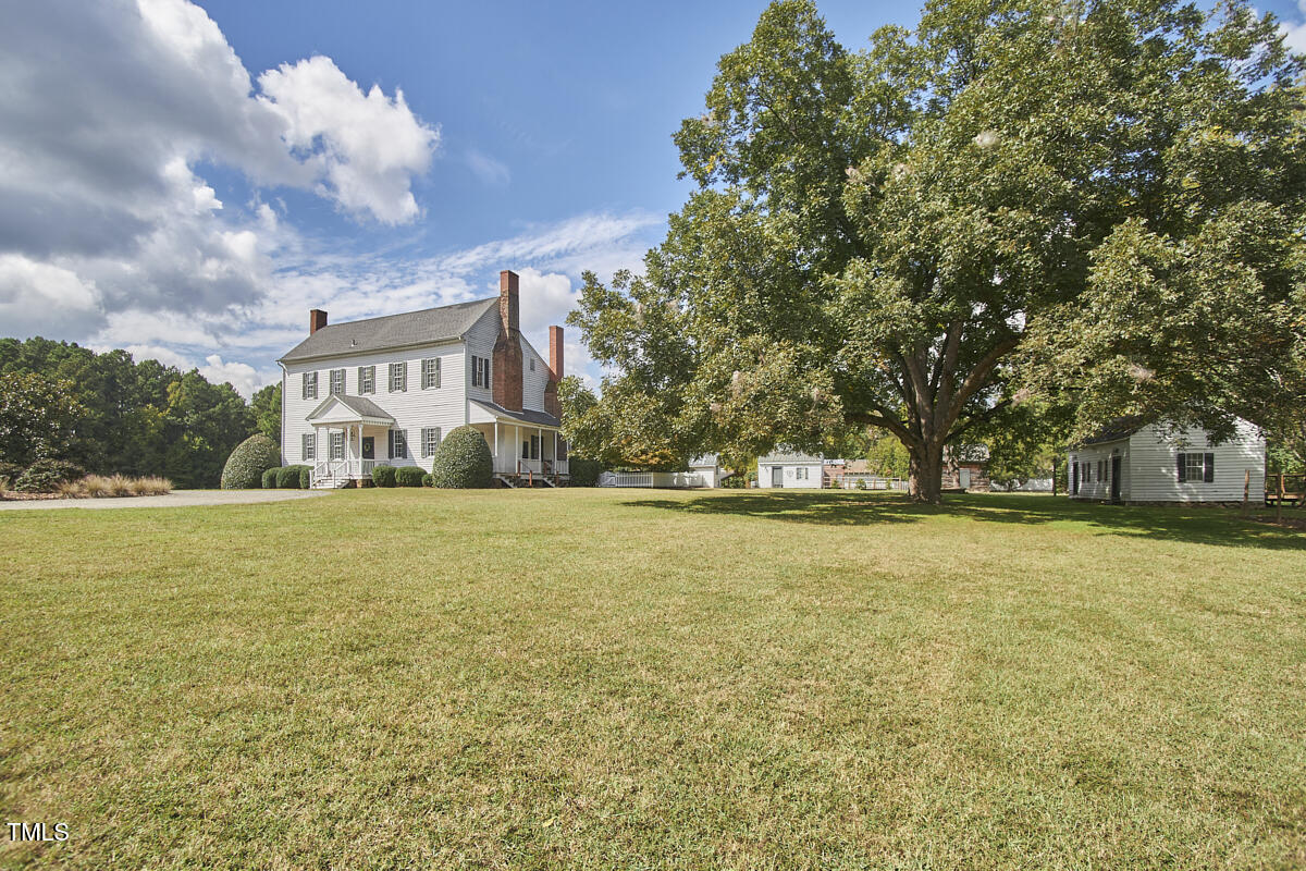 3679 Oak Lawn Farm Road Oxford, NC 27565 - Photo 6 of 71 6