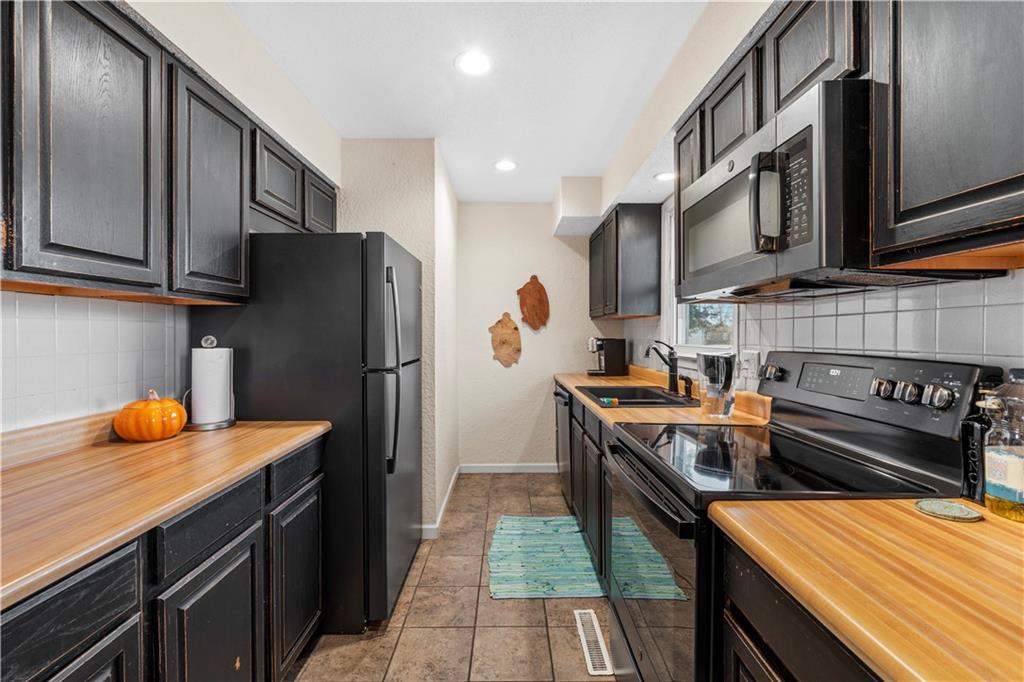 18958 South 1491st Road Nevada, MO 64772 - Photo 19 of 36