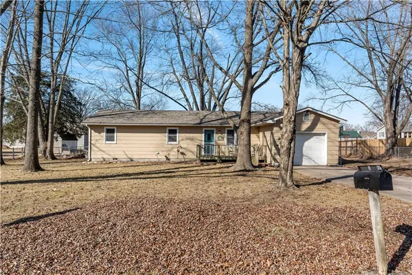 $145,000 | 18958 South 1491st Road, Nevada, MO 64772