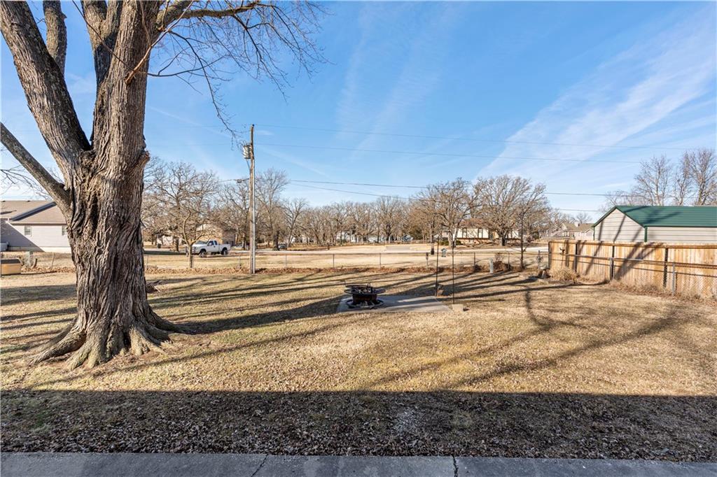 18958 South 1491st Road Nevada, MO 64772 - Photo 10 of 36