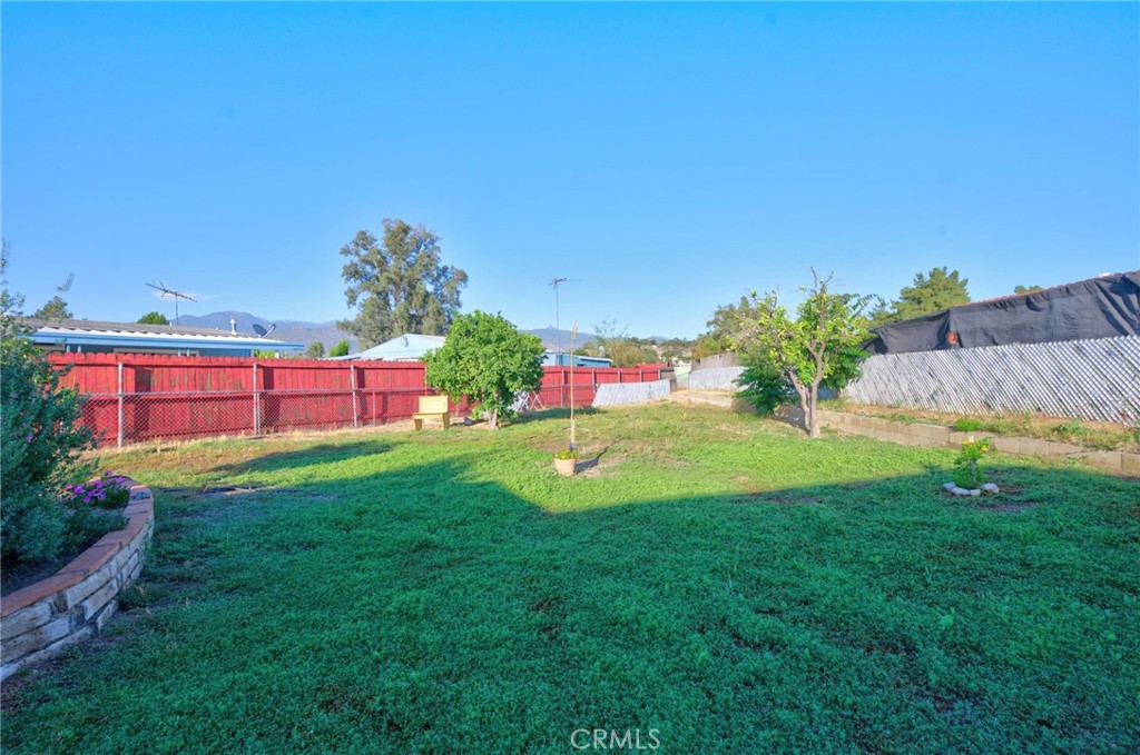 43831 Rassle Drive Hemet, CA 92544 - Photo 33 of 41