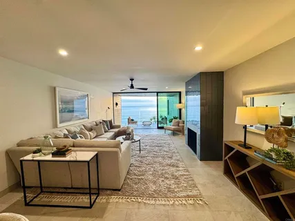 $3,300,000 | 375 West I Street, Encinitas, CA 92024
