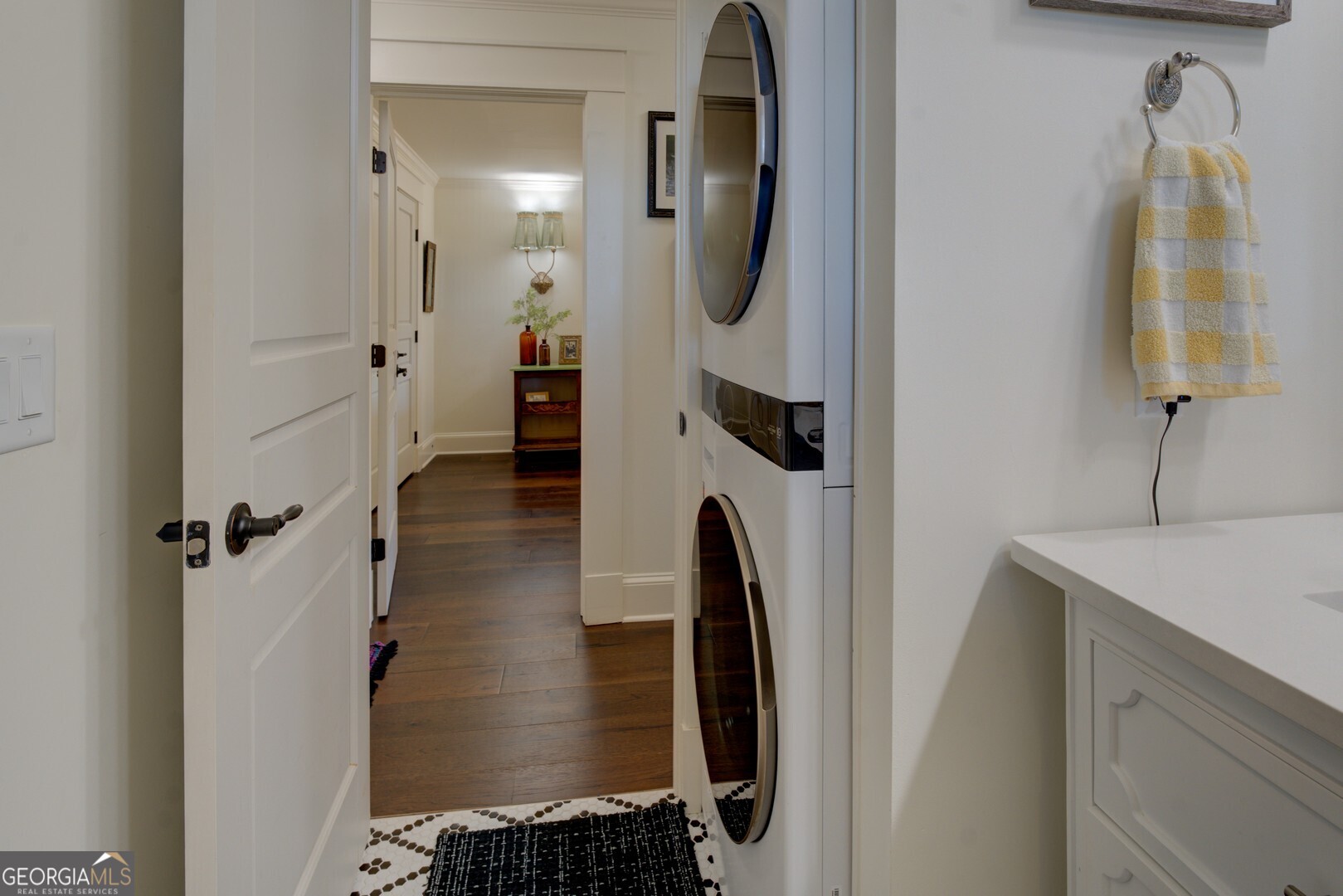 419 Parker Road McDonough, GA 30252 - Photo 76 of 115 a bathroom with a sink and mirror