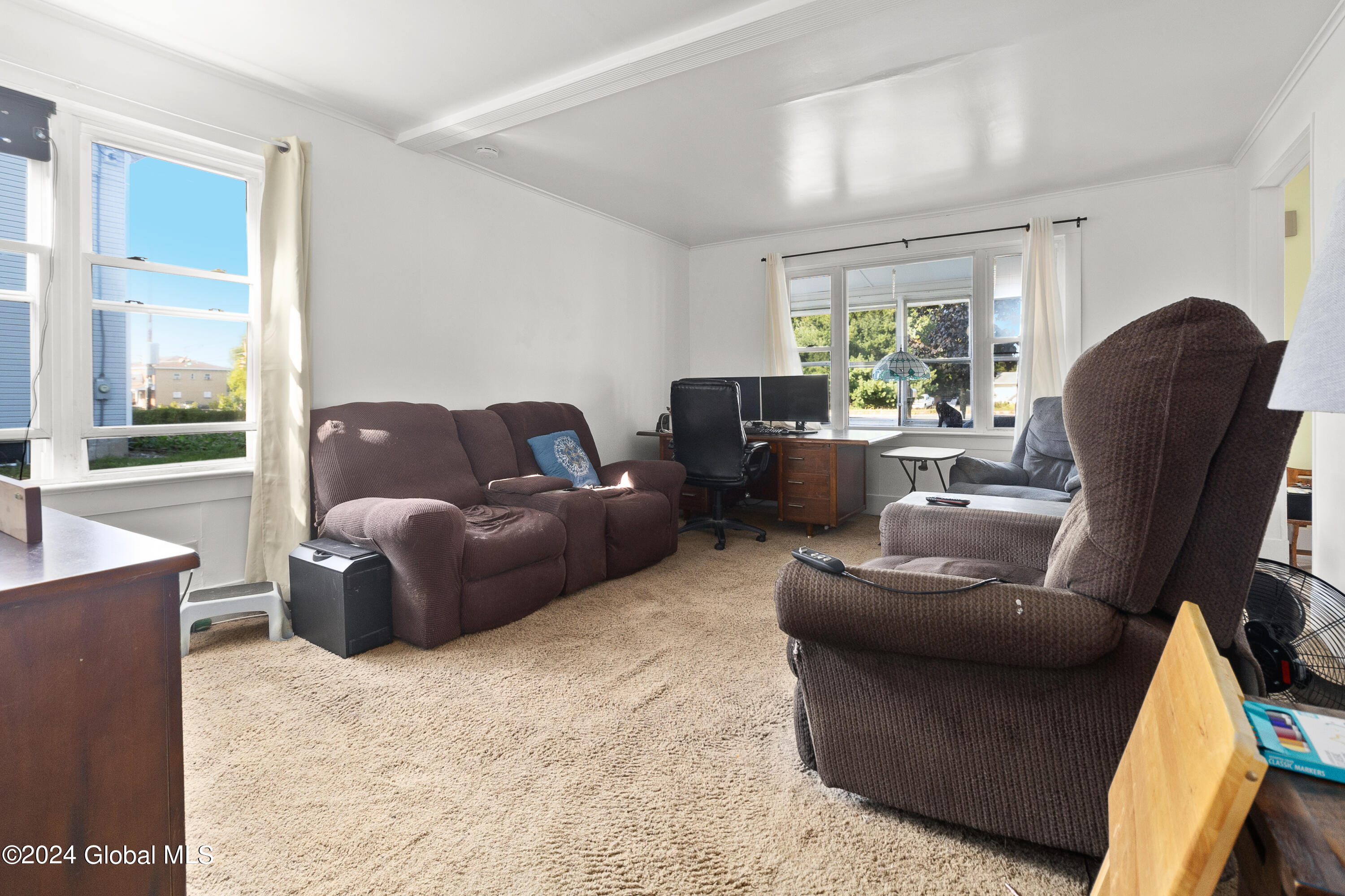 374 Sand Creek Road Colonie, NY 12205 - Photo 5 of 26 Living Room