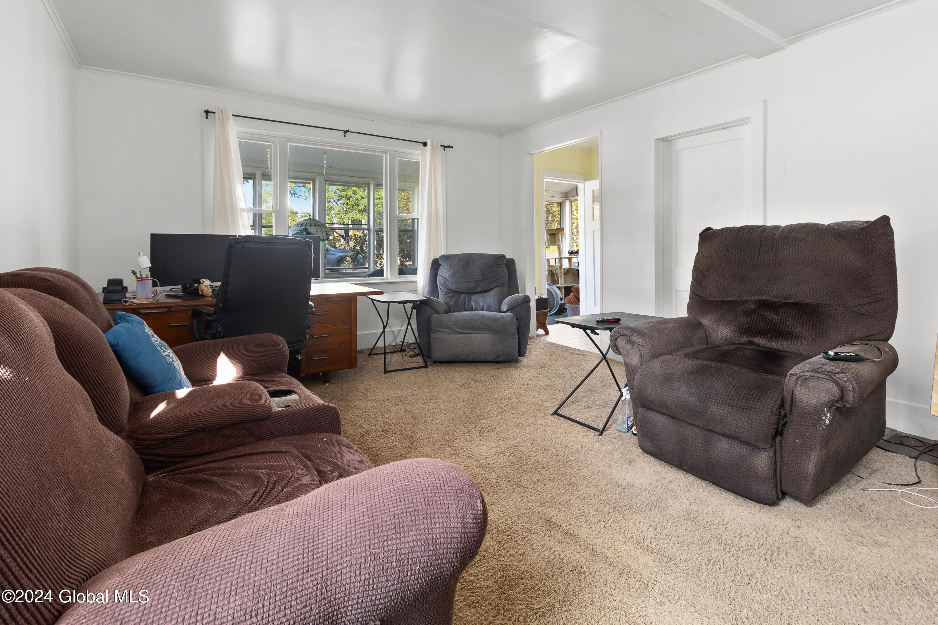 374 Sand Creek Road Colonie, NY 12205 - Photo 6 of 26 Living Room