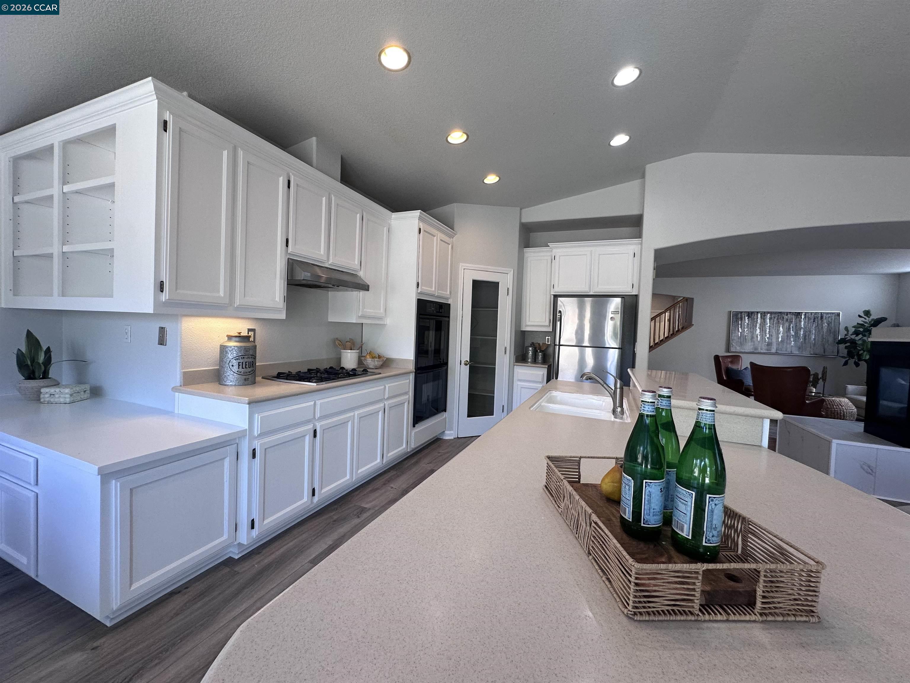 6404 Eagle Ridge Drive Vallejo, CA 94591 - Photo 12 of 56
