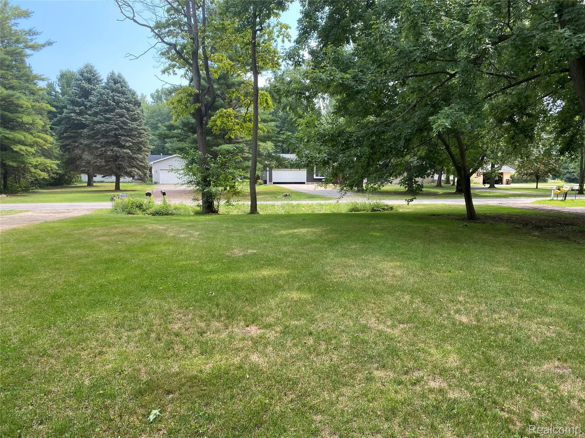 399 Ready Road Carleton, MI 48117 - Photo 14 of 20 7EEB3554-26CA-4636-B348-5F9684BBBD6F.jpeg