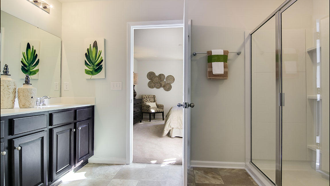 332 Knawl Road Moncks Corner, SC 29461 - Photo 24 of 38 Spaciou Owner's Bath!