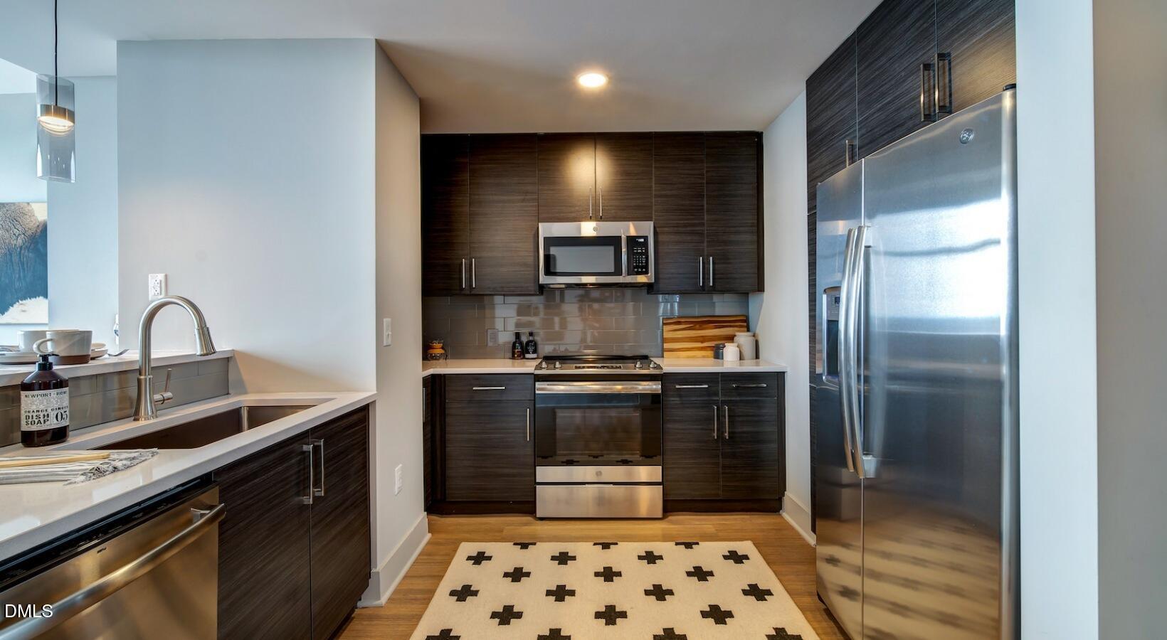 511 Fayetteville Street, Unit 2BR 16 Raleigh, NC 27601 - Photo 28 of 35 9
