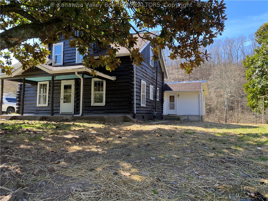 201 Viking Road Charleston, WV 25302 - Photo 3 of 41 Gallery Image 3