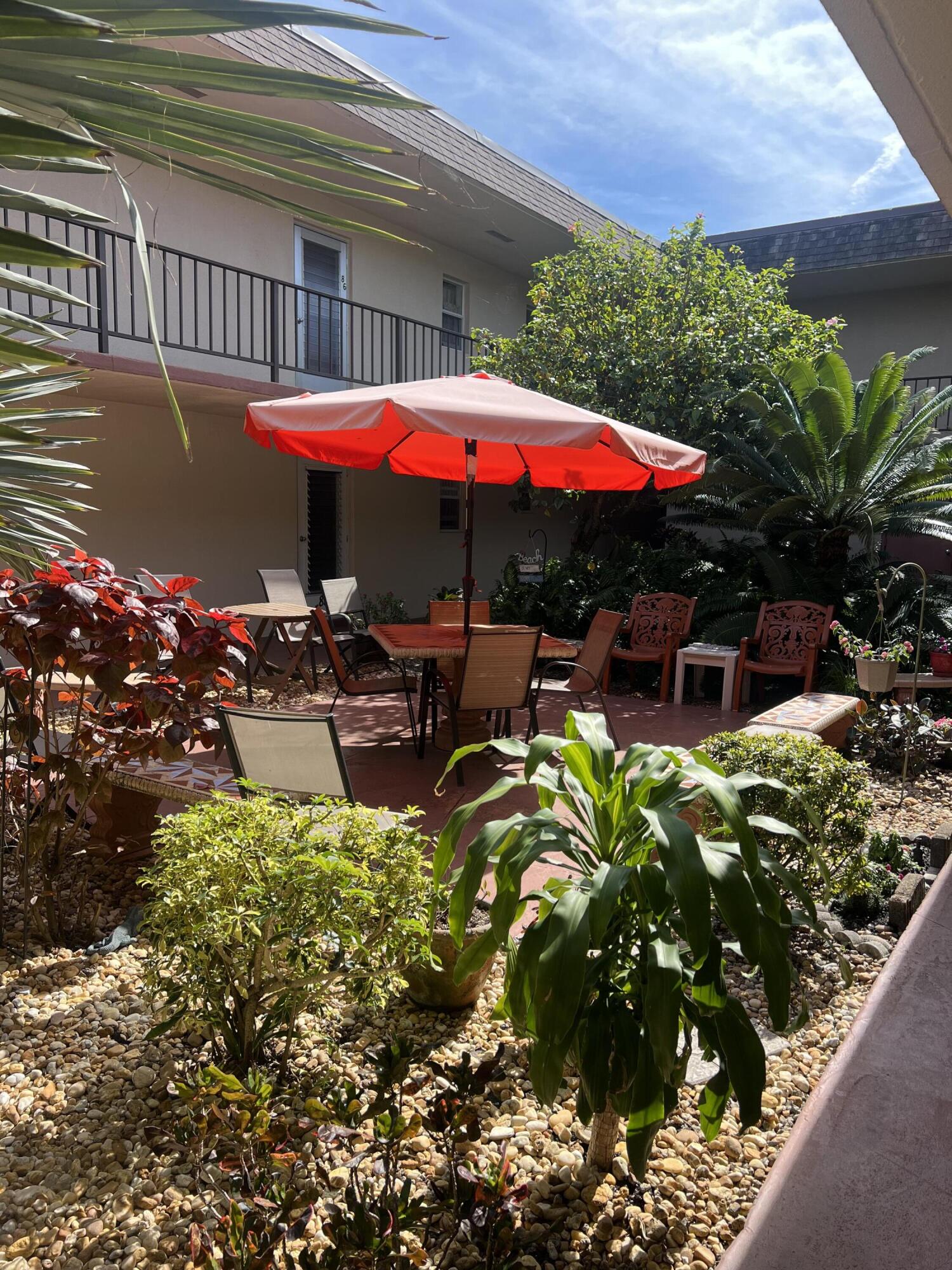 504 Davis Road, Unit 95 Palm Springs, FL 33461 - Photo 2 of 17 patiODAVIS