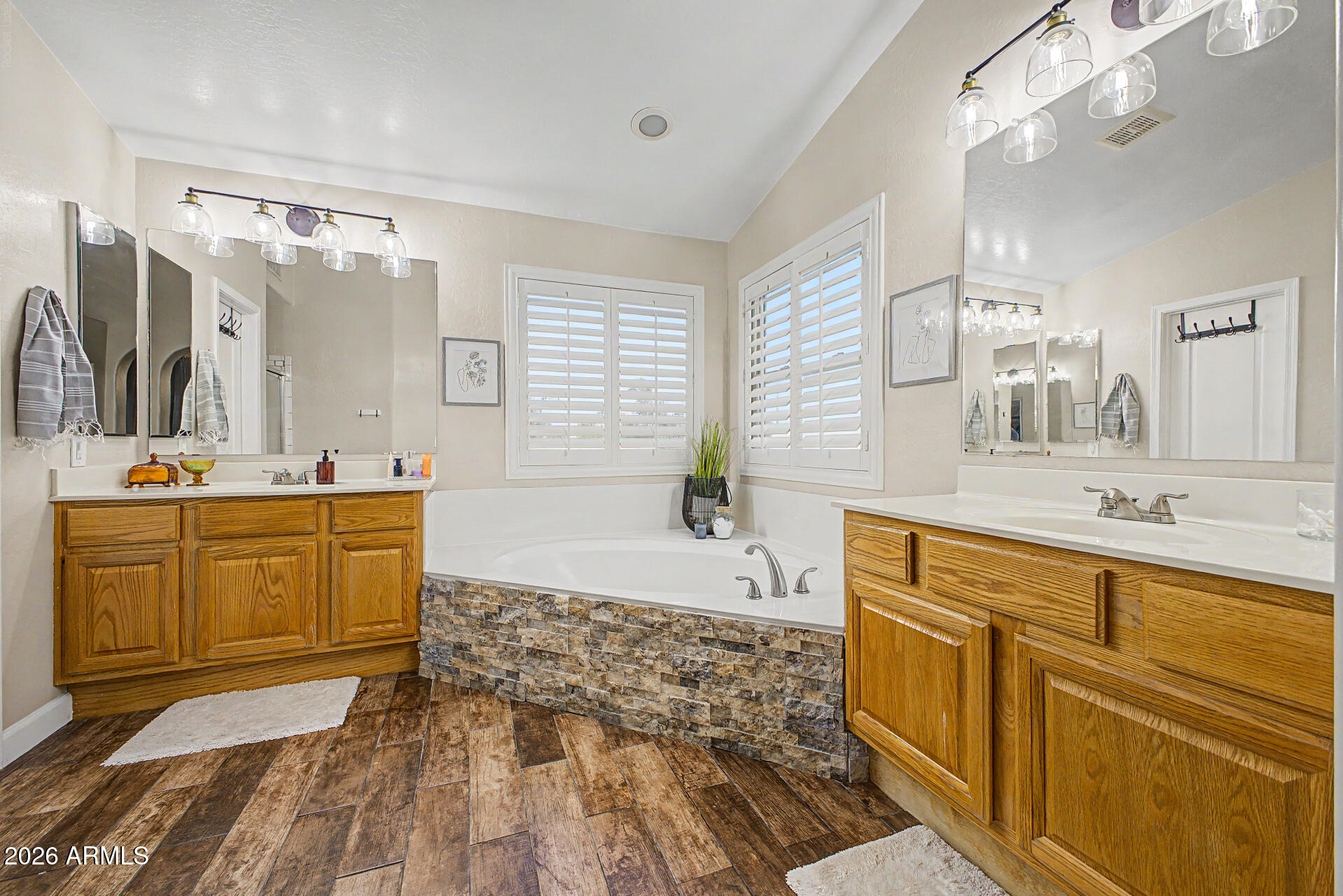 1843 East Appaloosa Road Gilbert, AZ 85296 - Photo 23 of 39 23 - Appaloosa