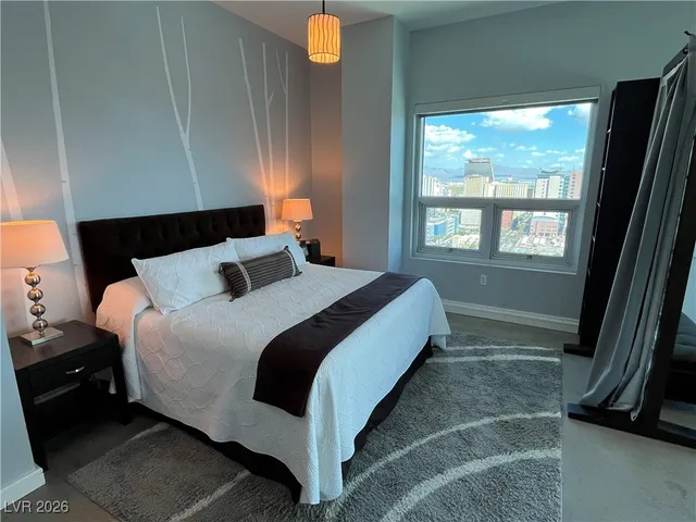$3,000 | 200 Hoover Avenue, Unit 2009, Las Vegas, NV 89101