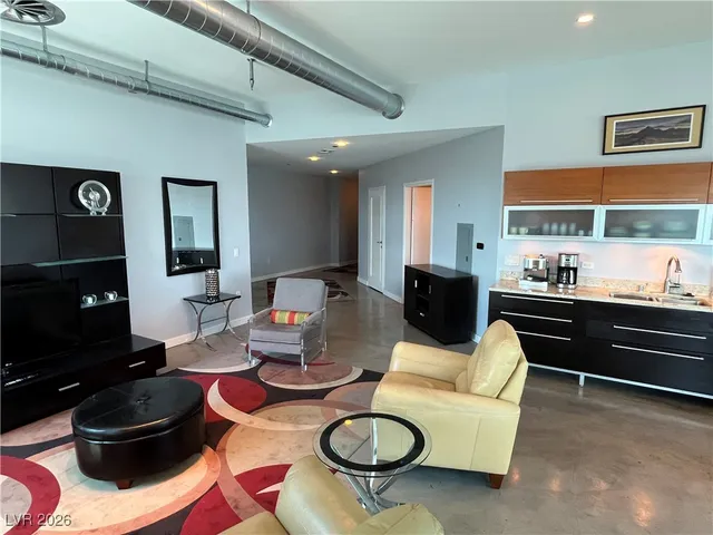 $3,000 | 200 Hoover Avenue, Unit 2009, Las Vegas, NV 89101