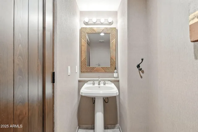 $5,500 | 36601 North Mule Train Road, Unit B19, Carefree, AZ 85377