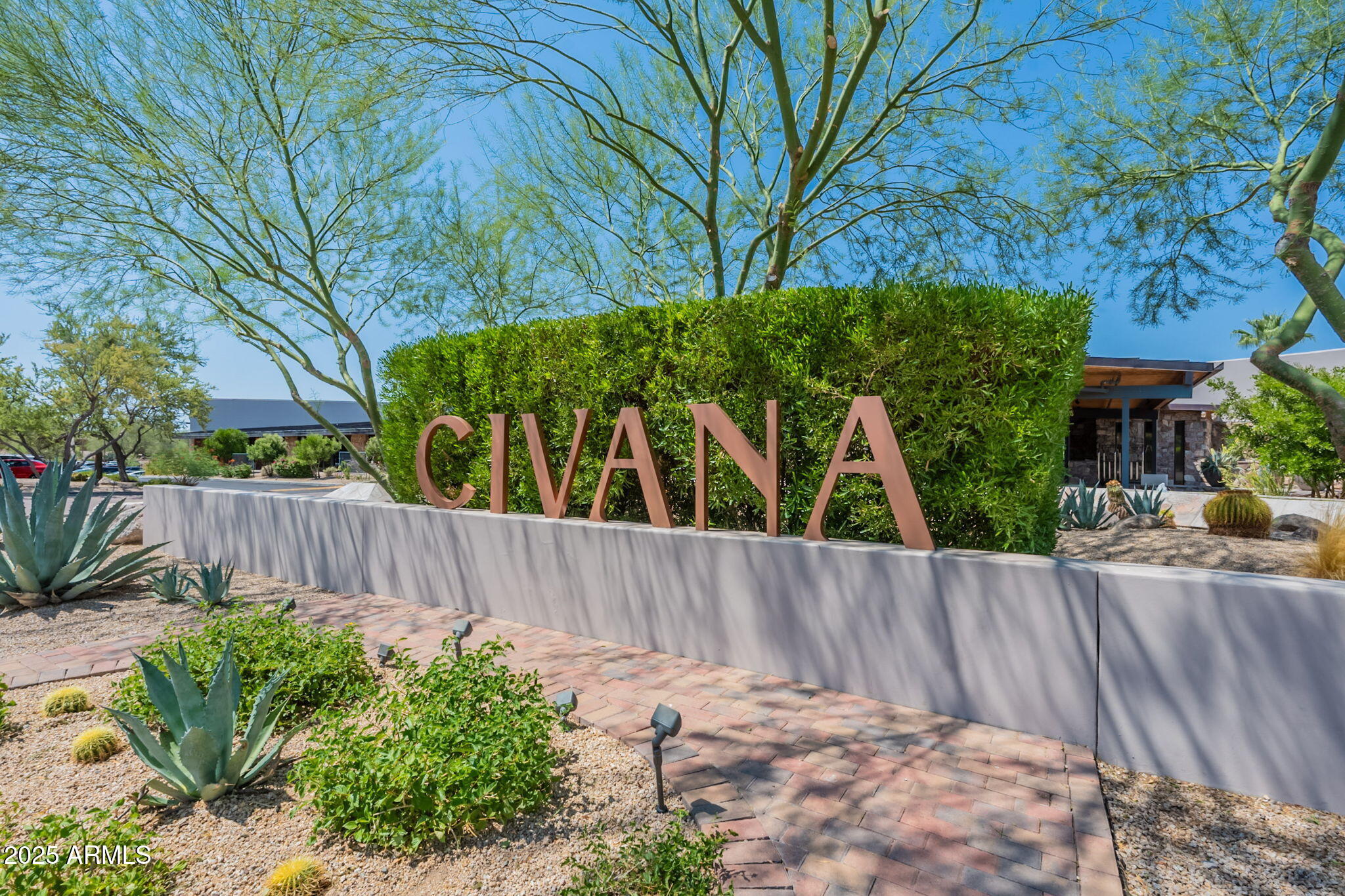 36601 North Mule Train Road, Unit B19 Carefree, AZ 85377 - Photo 53 of 53 a view of a backyard